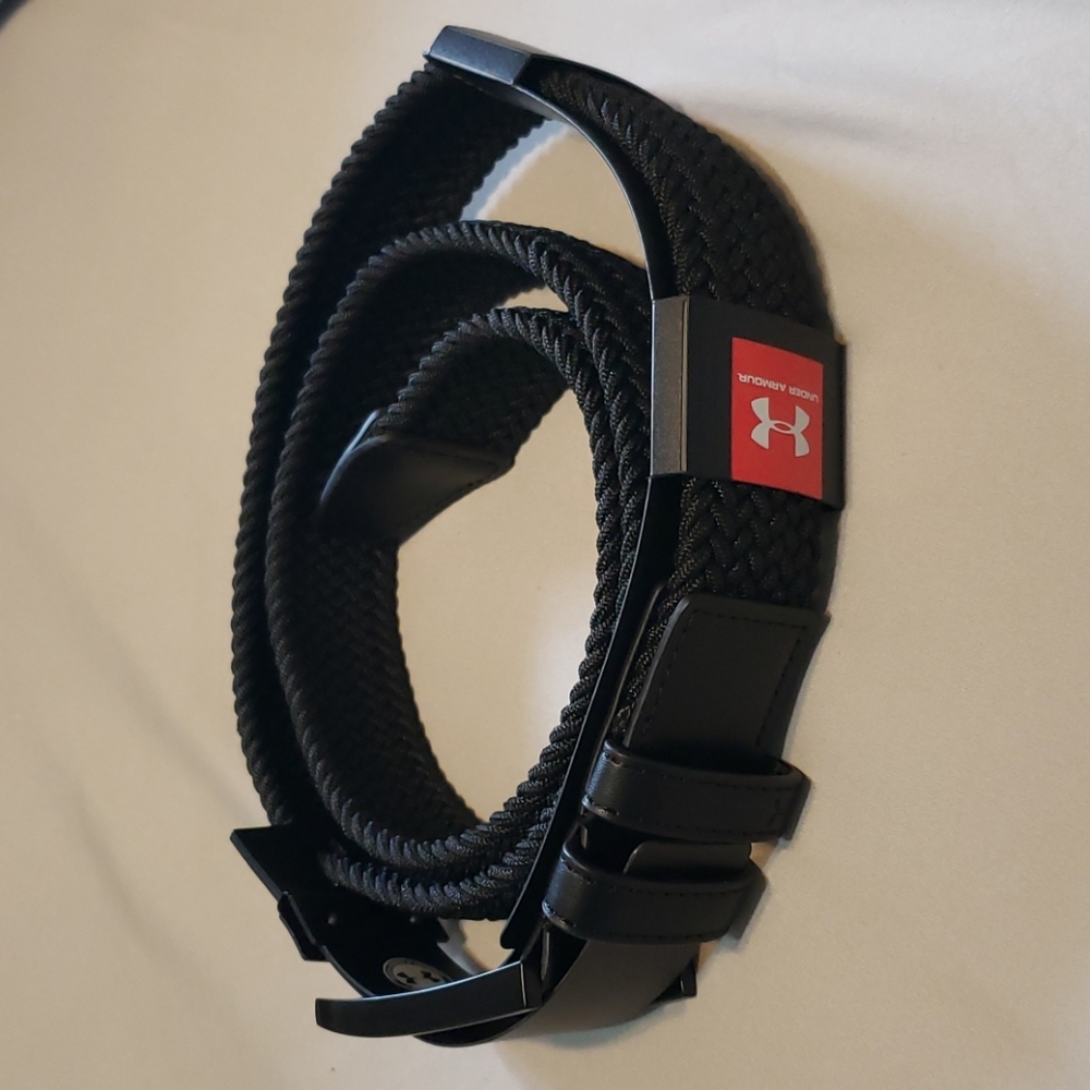 Mens Under Armour Golf Belt. Size 38 Black NEW